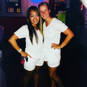 Meet your Posher, Becky